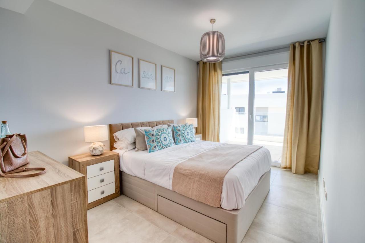 Newly Constructed 2 Bed Apartment With Sea Views Casares Bagian luar foto